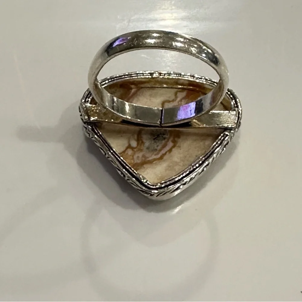 Heart-Shaped Jasper‎ Stone Ring size 8 - Picture 3 of 5